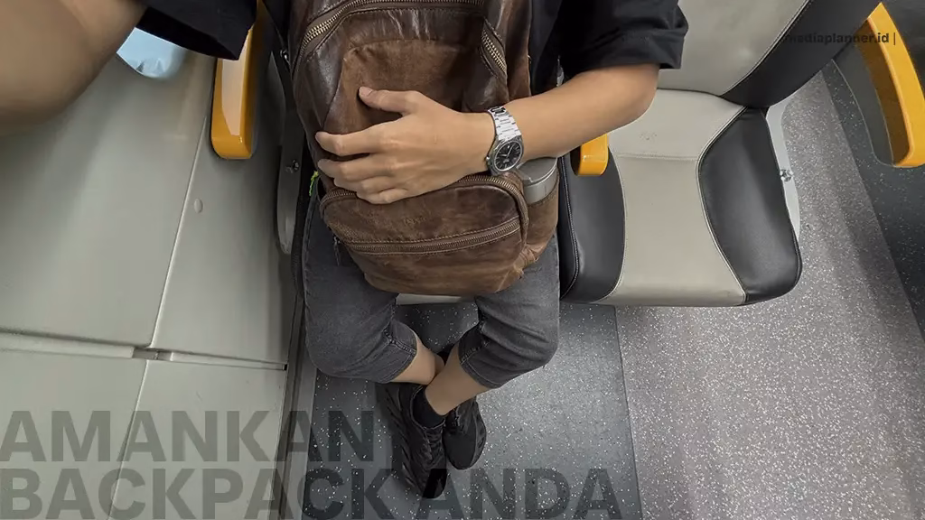 cara naik kereta api bandara ke bogor 8