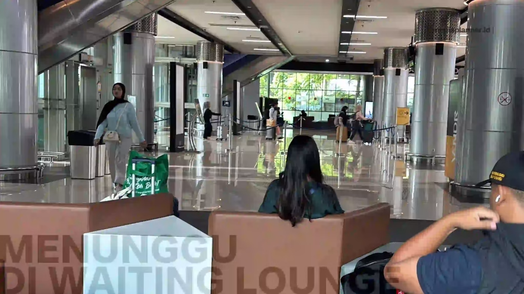 cara naik kereta api bandara ke bogor 5